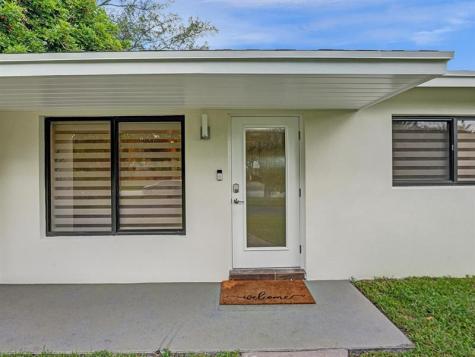 260 NW 36th Street Boca Raton FL 33431