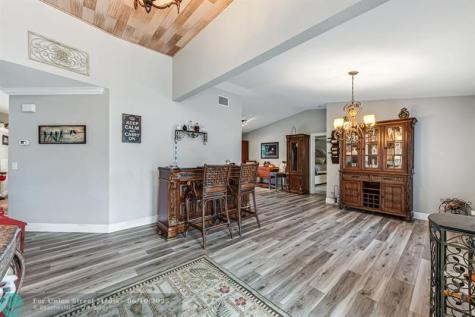 2812 SW 29th Avenue Cape Coral FL 33914