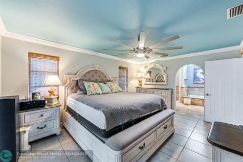 2812 SW 29th Avenue Cape Coral FL 33914