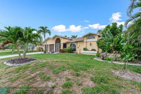 2812 SW 29th Avenue Cape Coral FL 33914