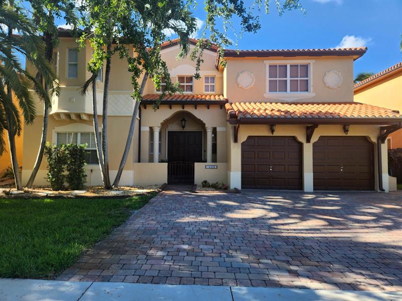 15525 SW 26th Terrace Miami FL 33185