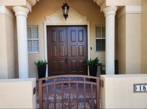 15525 SW 26th Terrace Miami FL 33185