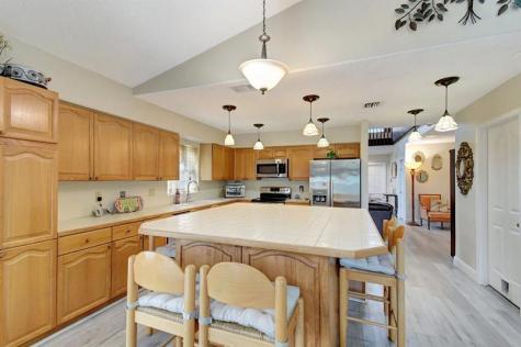2811 Montevideo Avenue Hollywood FL 33026
