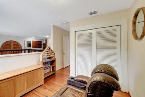 2811 Montevideo Avenue Hollywood FL 33026