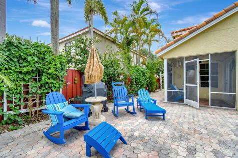 2811 Montevideo Avenue Hollywood FL 33026