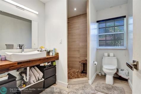 1325 Middle River Drive Fort Lauderdale FL 33304