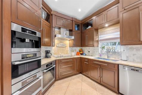 2850 E Sable Circle Margate FL 33063