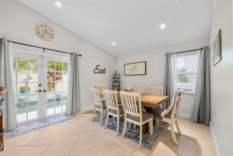 2850 E Sable Circle Margate FL 33063