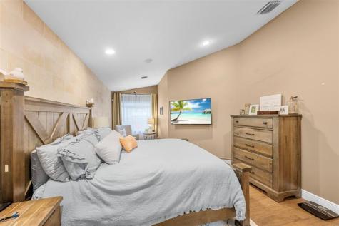2850 E Sable Circle Margate FL 33063