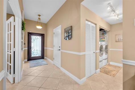 2850 E Sable Circle Margate FL 33063