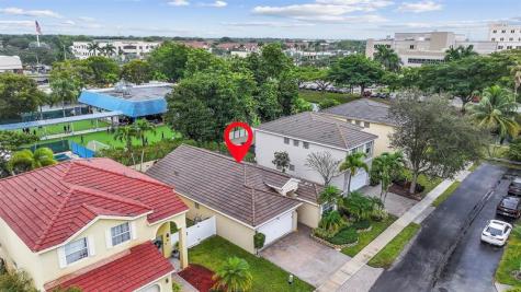 2850 E Sable Circle Margate FL 33063