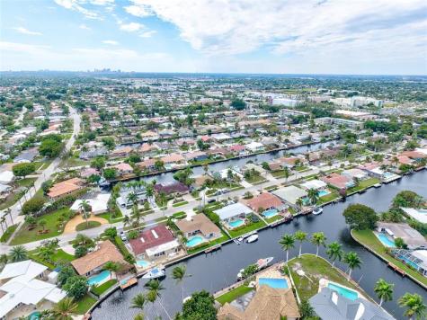 1479 NE 57th Place Fort Lauderdale FL 33334
