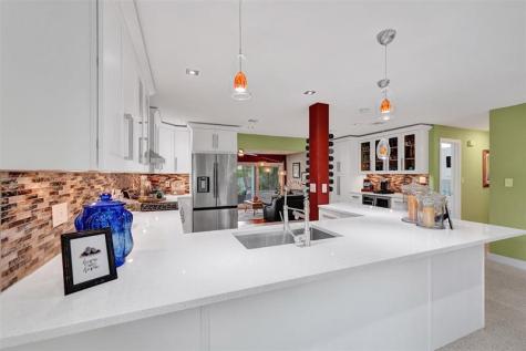 1743 NE 27th Street Wilton Manors FL 33334