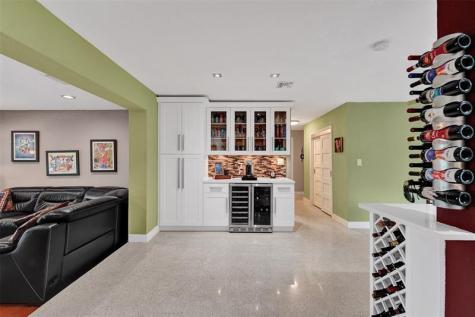 1743 NE 27th Street Wilton Manors FL 33334