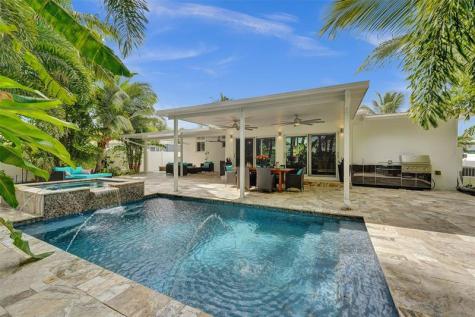 1743 NE 27th Street Wilton Manors FL 33334