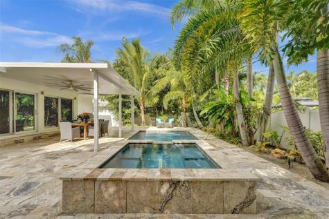 1743 NE 27th Street Wilton Manors FL 33334