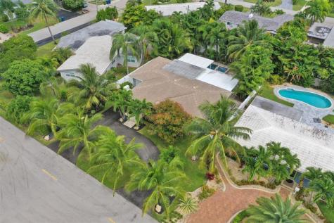 1743 NE 27th Street Wilton Manors FL 33334