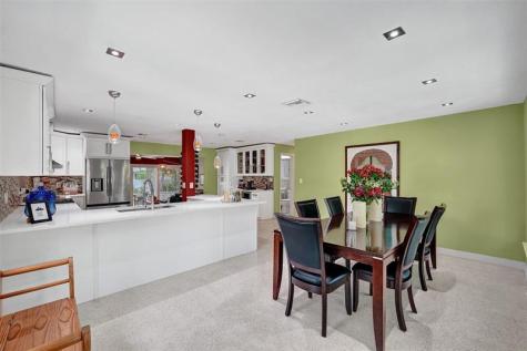 1743 NE 27th Street Wilton Manors FL 33334