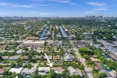 1743 NE 27th Street Wilton Manors FL 33334