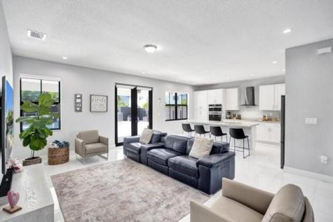 14486 SW 17th Street Miami FL 33175
