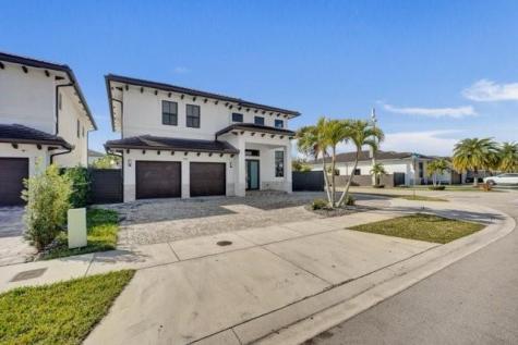14486 SW 17th Street Miami FL 33175
