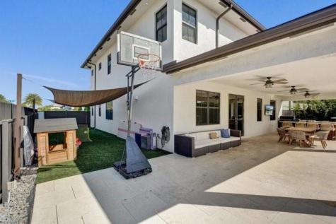 14486 SW 17th Street Miami FL 33175