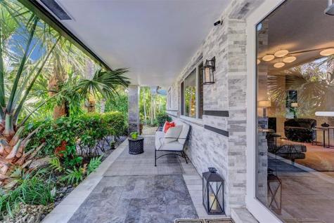 2116 NE 25th Street Wilton Manors FL 33305
