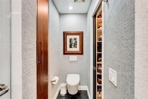 2116 NE 25th Street Wilton Manors FL 33305