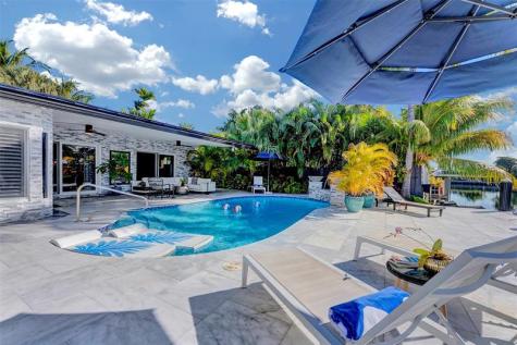 2116 NE 25th Street Wilton Manors FL 33305