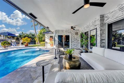 2116 NE 25th Street Wilton Manors FL 33305