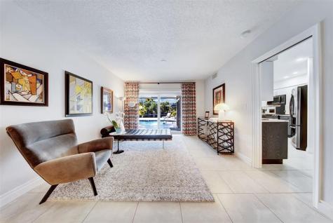 2116 NE 25th Street Wilton Manors FL 33305