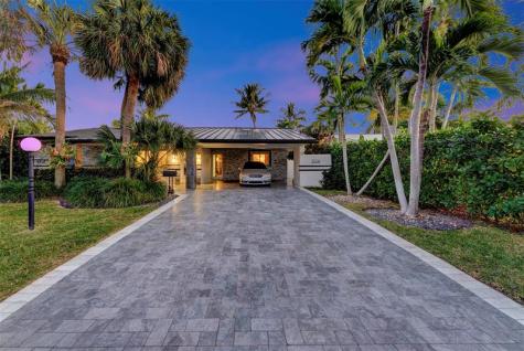 2116 NE 25th Street Wilton Manors FL 33305