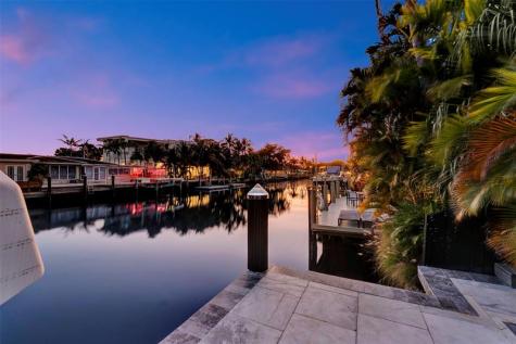 2116 NE 25th Street Wilton Manors FL 33305