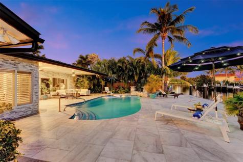 2116 NE 25th Street Wilton Manors FL 33305