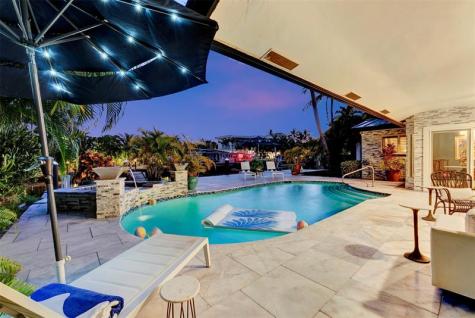 2116 NE 25th Street Wilton Manors FL 33305
