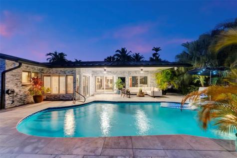 2116 NE 25th Street Wilton Manors FL 33305