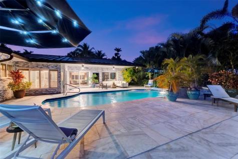 2116 NE 25th Street Wilton Manors FL 33305