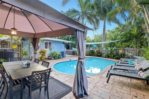 1145 NE 17th Way Fort Lauderdale FL 33304