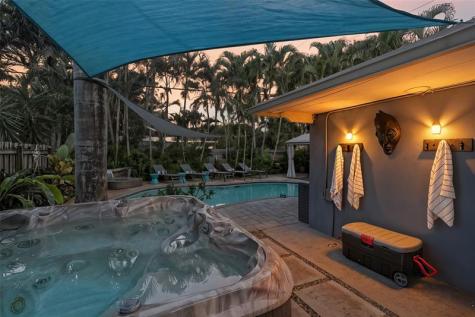 1145 NE 17th Way Fort Lauderdale FL 33304