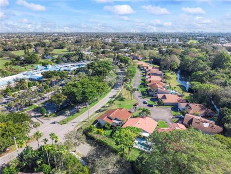 2850 Deer Creek Kelly Brooke Lane Deerfield Beach FL 33442