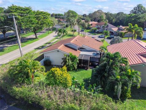 2850 Deer Creek Kelly Brooke Lane Deerfield Beach FL 33442