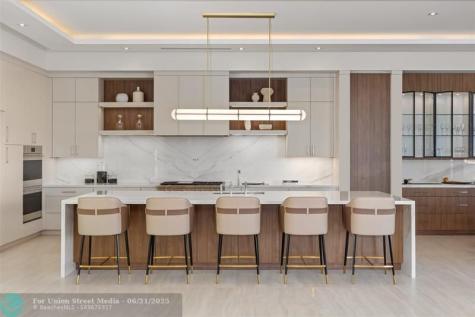 32 Seneca Road Fort Lauderdale FL 33308