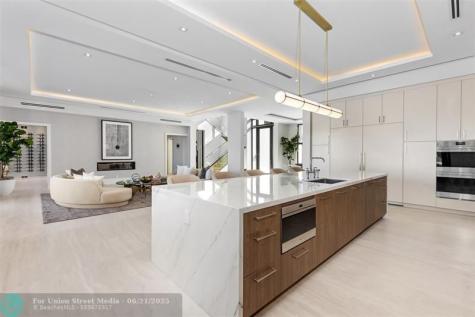 32 Seneca Road Fort Lauderdale FL 33308