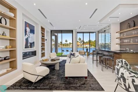 32 Seneca Road Fort Lauderdale FL 33308