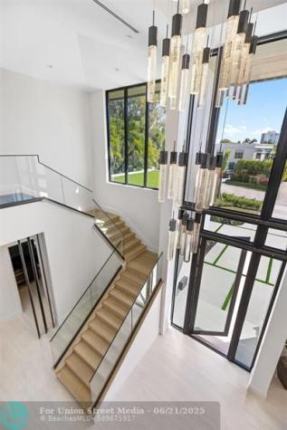 32 Seneca Road Fort Lauderdale FL 33308