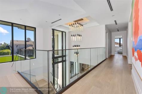 32 Seneca Road Fort Lauderdale FL 33308