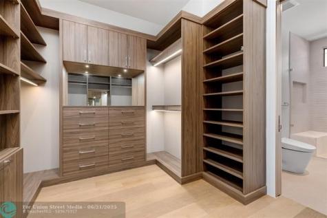 32 Seneca Road Fort Lauderdale FL 33308