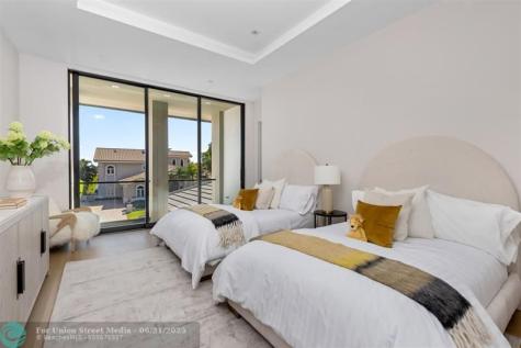 32 Seneca Road Fort Lauderdale FL 33308