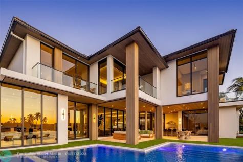 32 Seneca Road Fort Lauderdale FL 33308