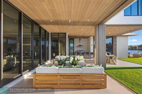 32 Seneca Road Fort Lauderdale FL 33308